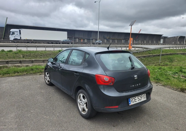 Seat Ibiza cena 12900 przebieg: 246500, rok produkcji 2008 z Wrocław małe 56